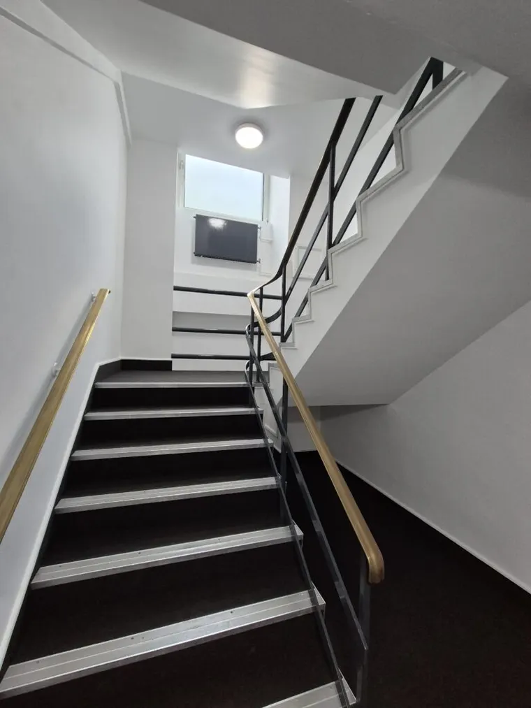 Clear stairwell in an apartment block after a careful removal